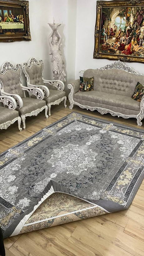 روفرشی کشدار جنس مخمل طرح طوسی طلایی