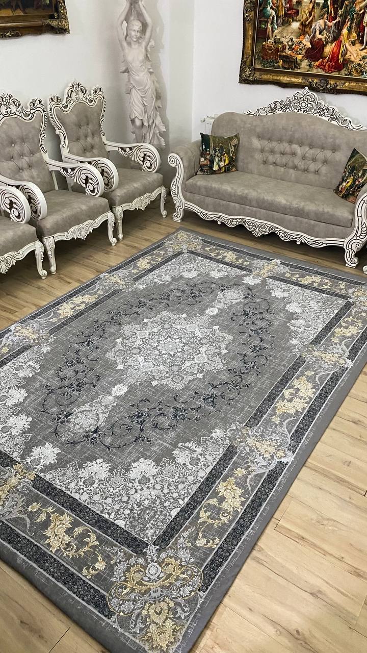 روفرشی کشدار جنس مخمل طرح طوسی طلایی